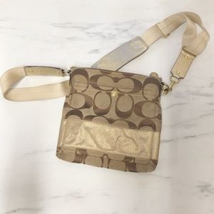 Coach Signature Zip File Crossbody Purse Handbag